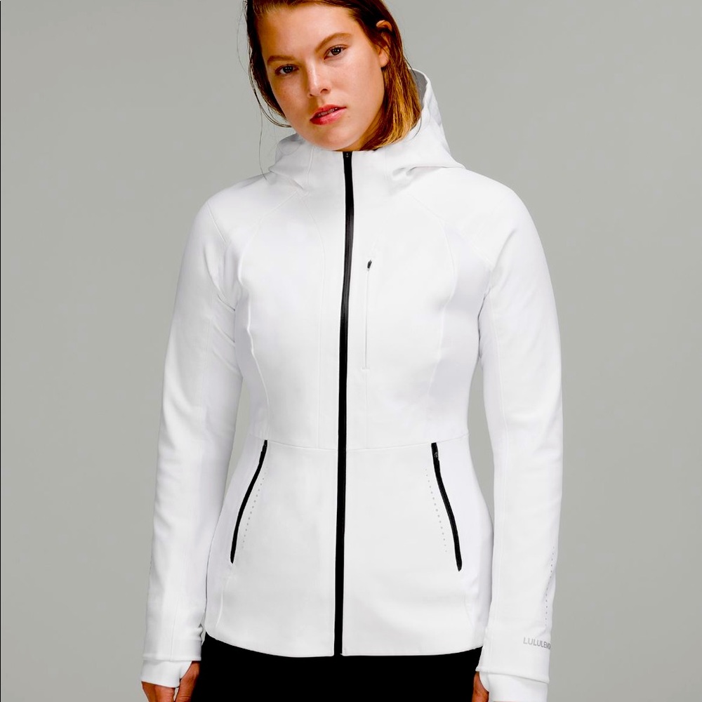 Size 6 lululemon jacket